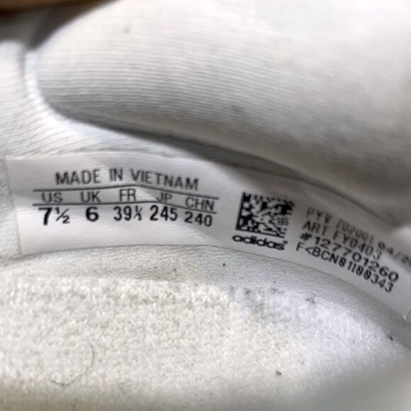 Adidas Ultra Boost 21 Women’s “ Triple White “ Shoe Size- 7.5 - Picture 10 of 12